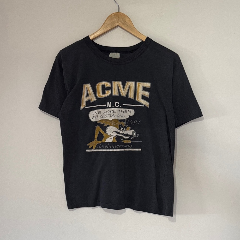 Vintage Wile E Coyote T-Shirt / Medium / 1991 / One More Then We Gotta Go! ACME